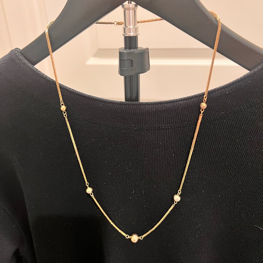 Avon Gold Tone Bead Necklace